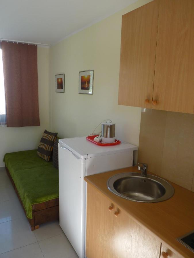 Osrodek Wypoczynkowy W Sosnowym Lesie Hotel Międzywodzie Buitenkant foto
