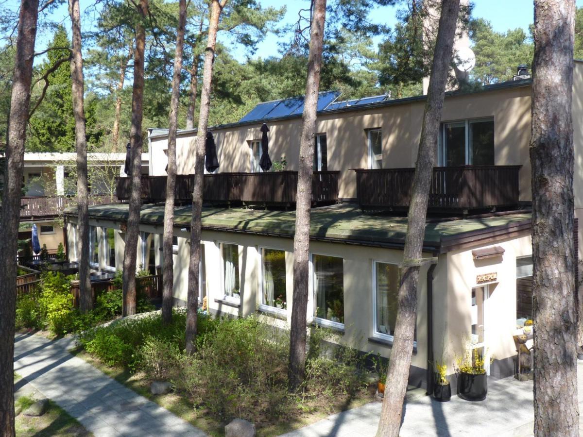 Osrodek Wypoczynkowy W Sosnowym Lesie Hotel Międzywodzie Buitenkant foto