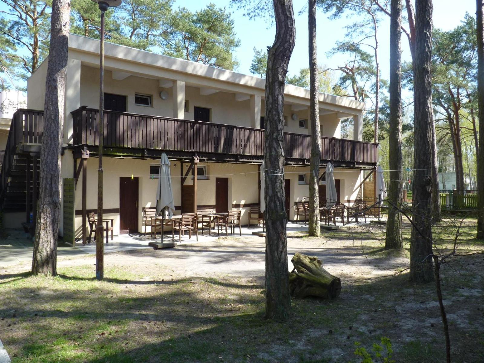Osrodek Wypoczynkowy W Sosnowym Lesie Hotel Międzywodzie Buitenkant foto